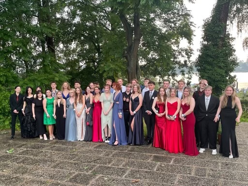 D38E6E23-CBC2-4E78-BB8E-101E1B9D35C8